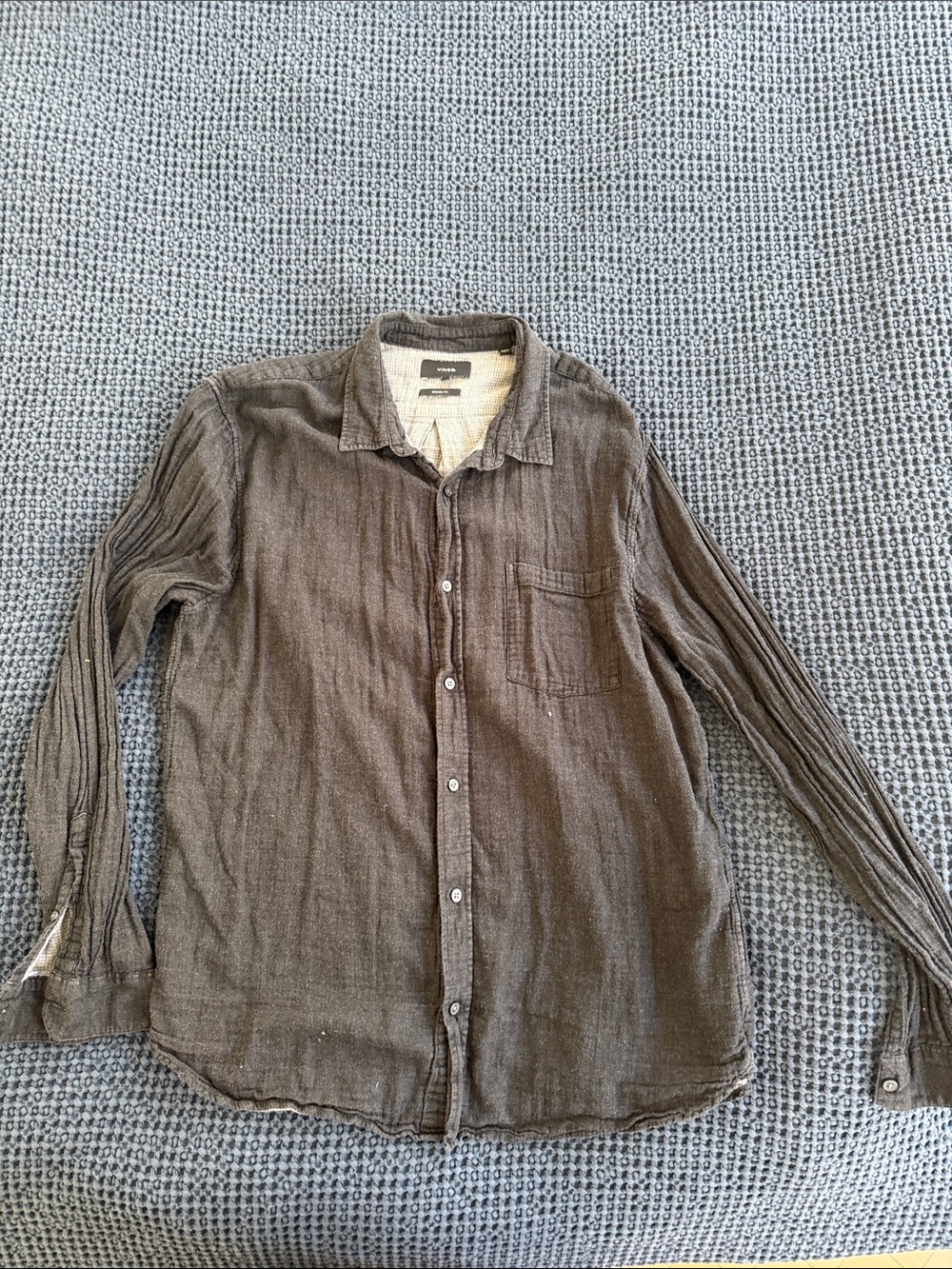 Vince Men's Black Button-Down Long Sleeve Shirt